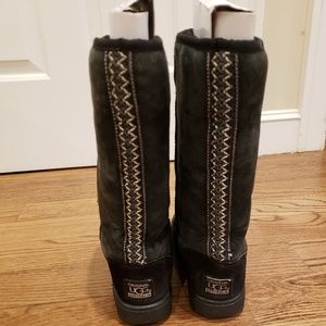 UGG Boots Womens Tall 5 6 Black Uggs Shearling